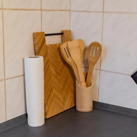 Apartment Schiefe Altbauvilla In Zentraler Lage, Monteurunterkunft Oldenburg